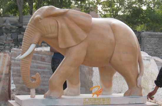 石雕動物